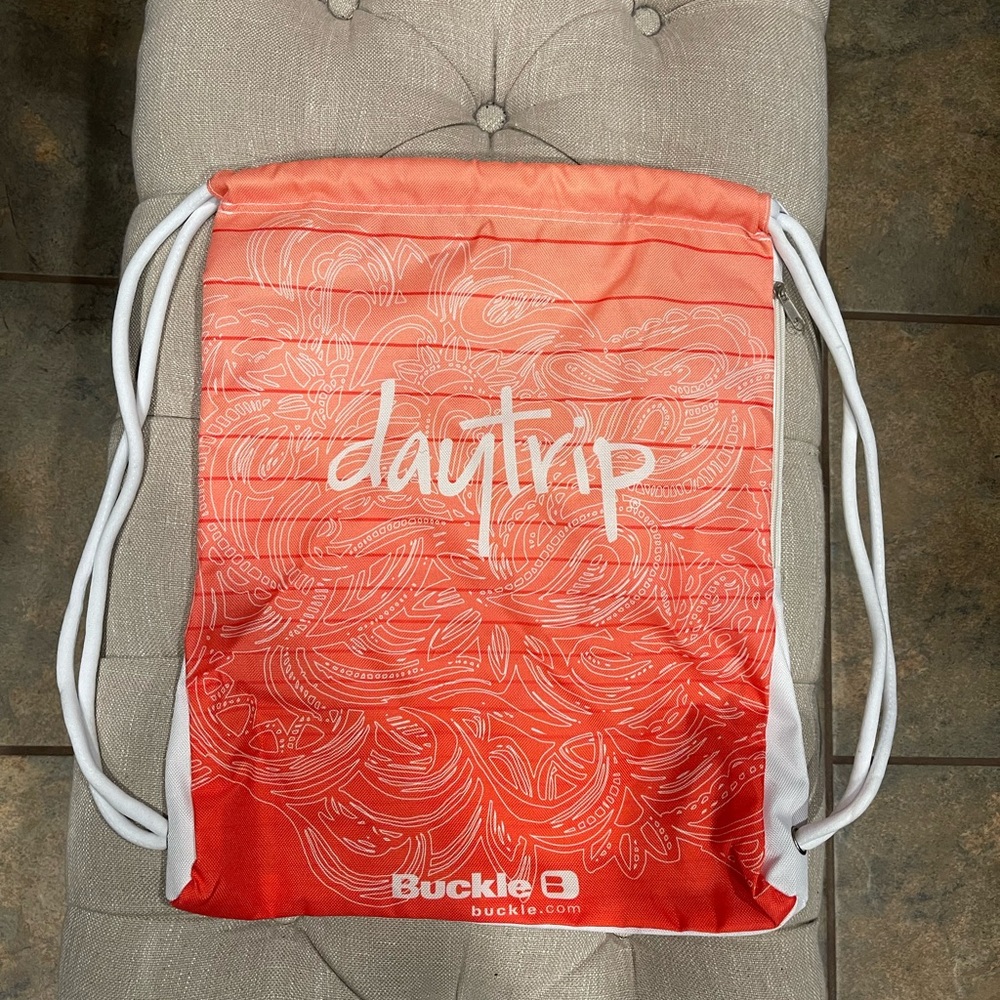 Daytrip Drawstring Bag NWOT